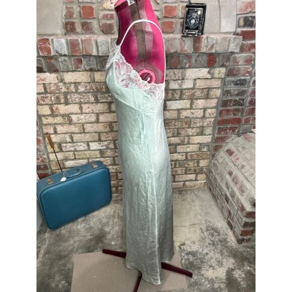 Donna Karan intimates nightgown 100% silk Gray lace long - Picture 3 of 8